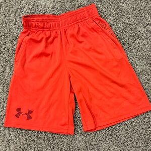 5/$25 boys Under Armour red shorts, size XS